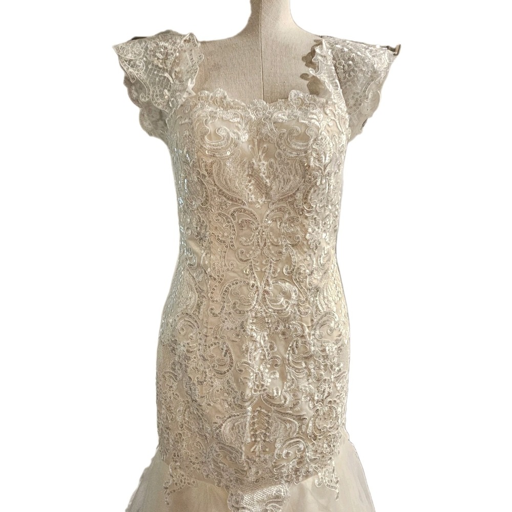 Wedding Dress Size 2 Unbranded Sequined Ivory Off White Adjustable Lace Up‎ NWT